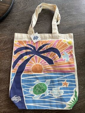 Earth Breeze colorful tote